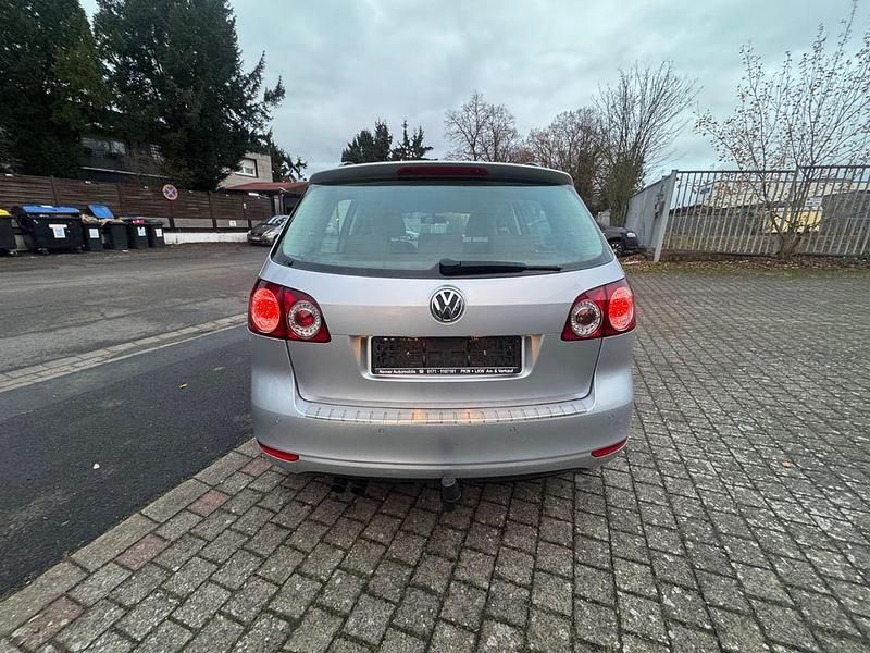 Gebraucht VW Golf Plus Cross 122 PS (89 kW) 2009 Silber Van / Kleinbus