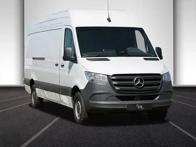 Occasion Mercedes Sprinter 170 ch (125 kW) 2025 Blanc Van