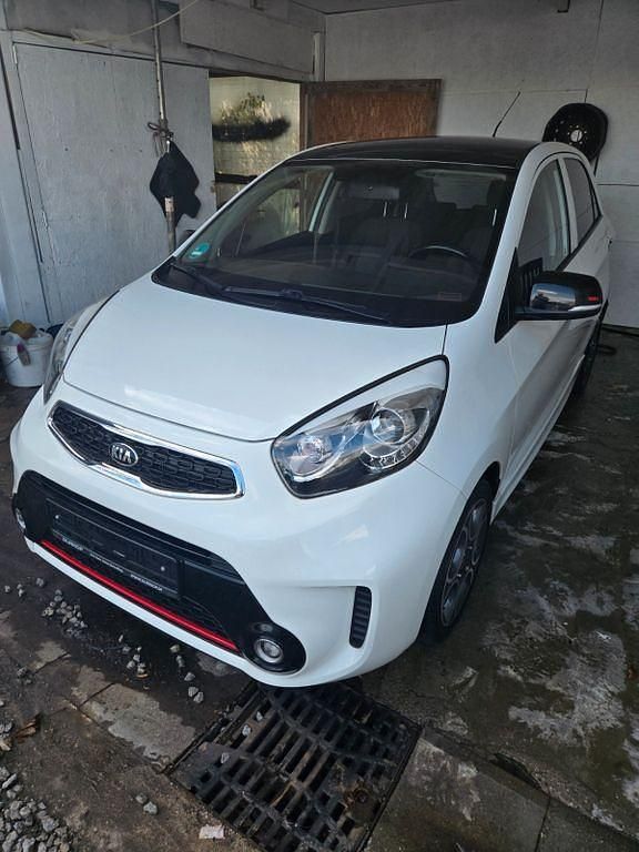 Weiß Gebraucht 2015 Kia Picanto DREAM-TEAM Edition Kleinwagen | 4.300 € (Guter Preis) - Bild 1/4