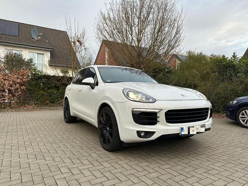 Gebraucht Porsche Cayenne S 420 PS (308 kW) 2015 Weiß SUV