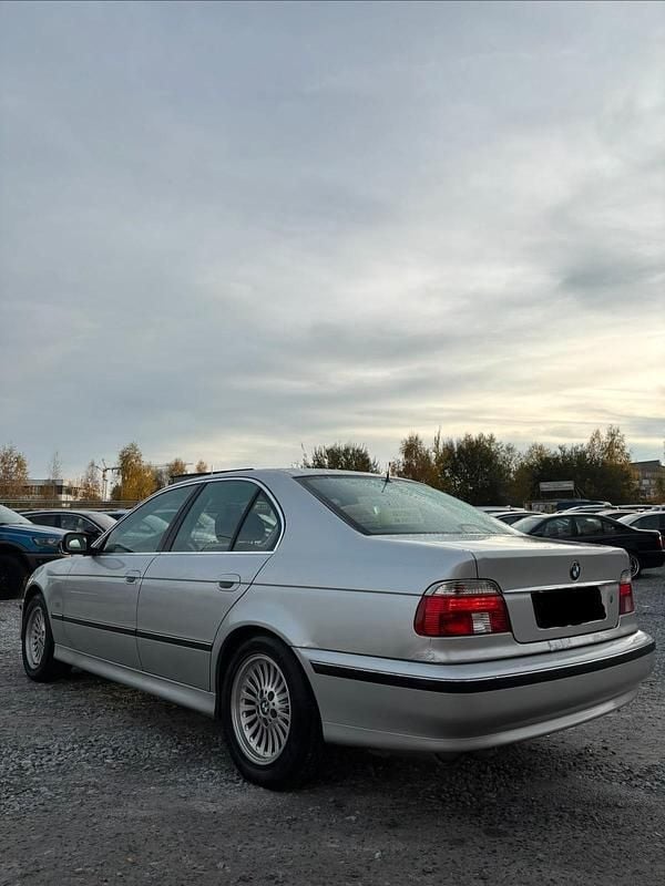 Gebraucht BMW 535 250 PS (183 kW) 2000 Silber Limousine