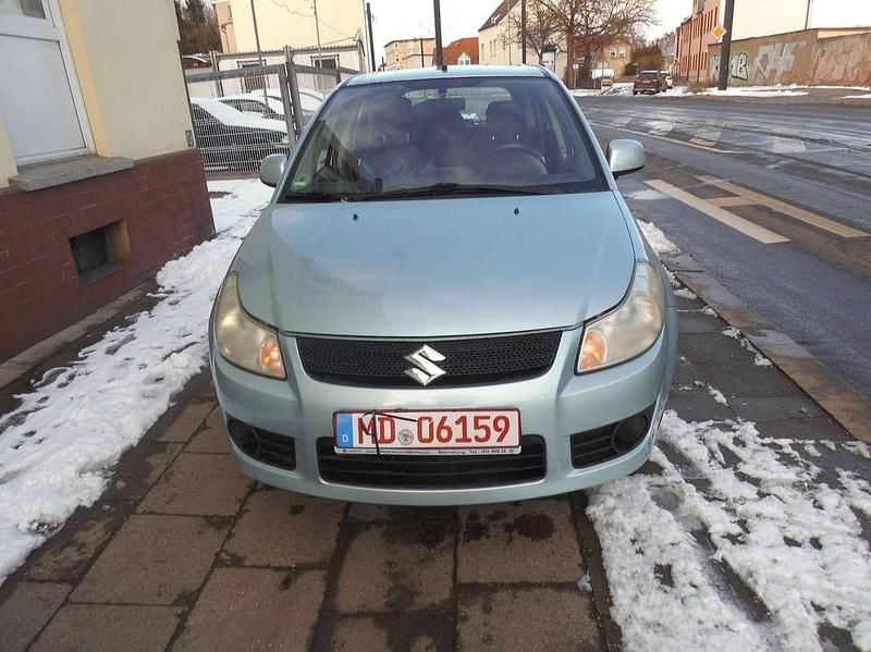 Gebraucht Suzuki SX4 99 PS (72 kW) 2006 Blau Kleinwagen