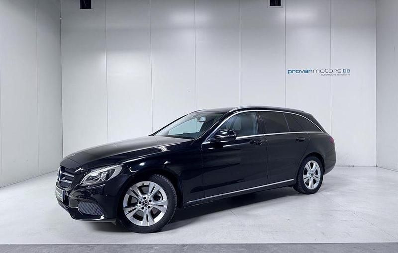 Gebraucht Mercedes C300e 204 PS (150 kW) 2017 Schwarz Kombi