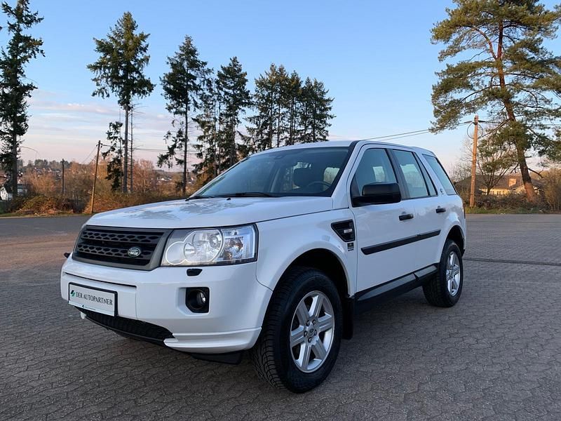 Gebraucht Land Rover Freelander 2 150 PS (110 kW) 2012 Weiß SUV