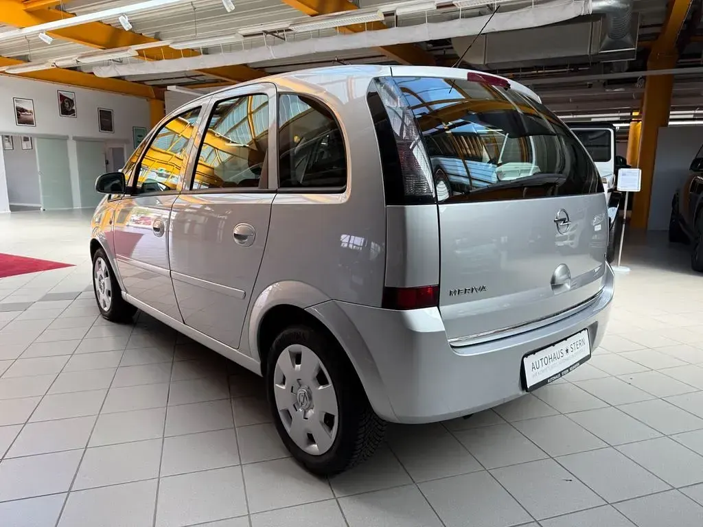 Gebraucht Opel Meriva 105 PS (77 kW) 2006 Silber Van / Kleinbus