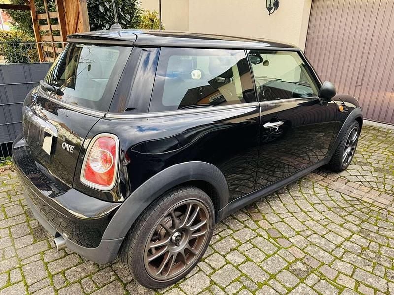 Gebraucht Mini ONE 75 PS (55 kW) 2012 Kleinwagen