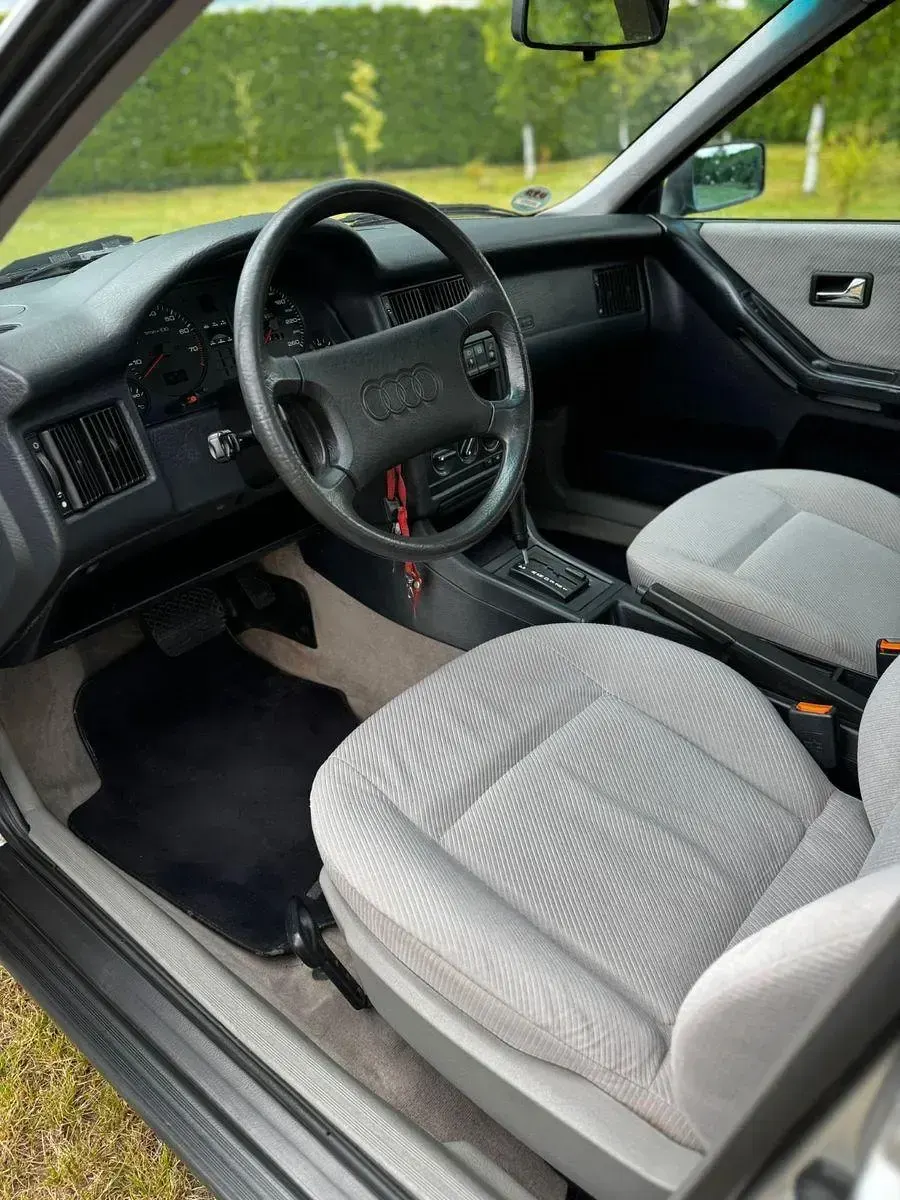 Gebraucht Audi 80 131 PS (96 kW) 1992 Silber Kombi