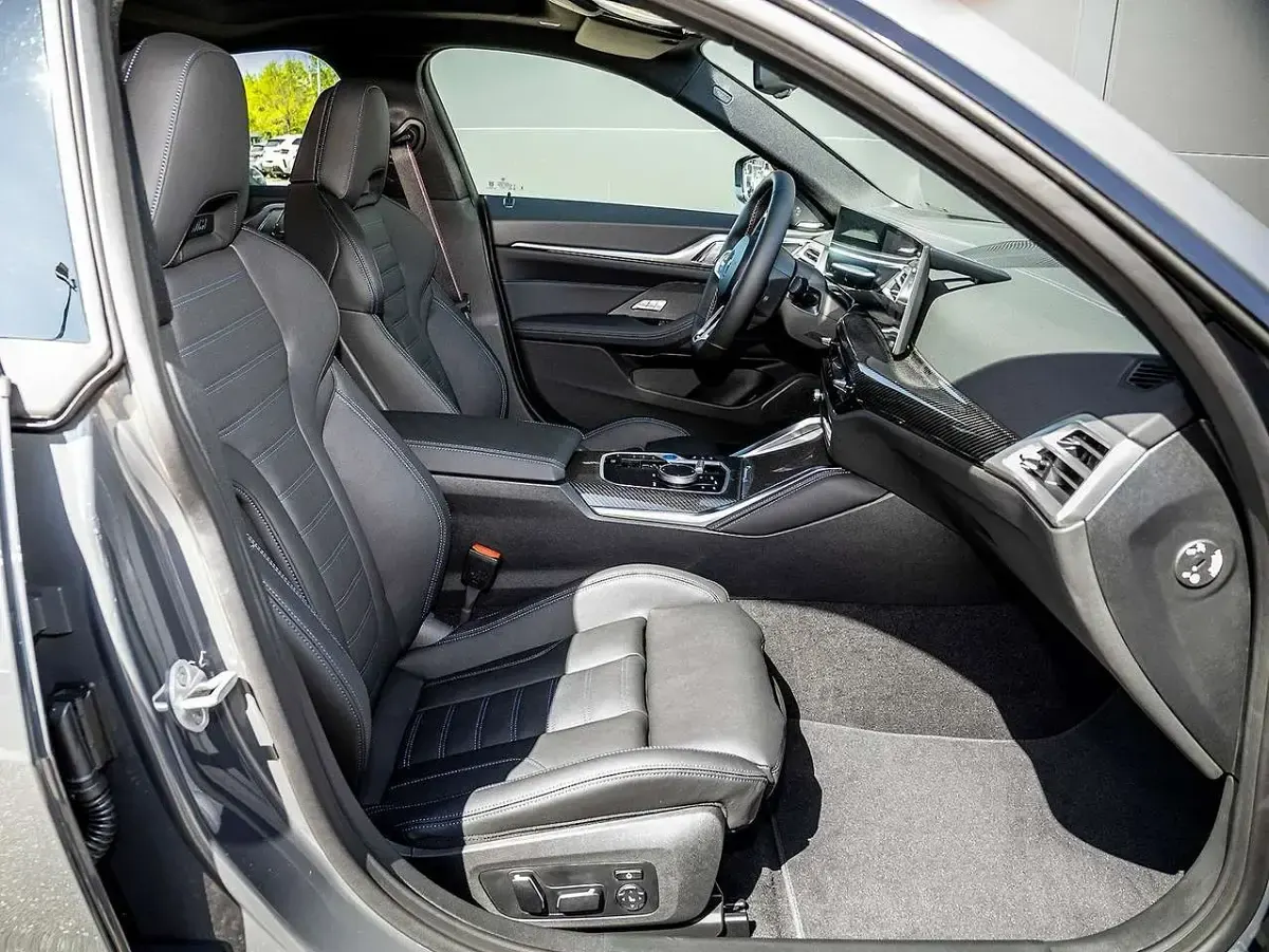 Neu BMW i4 Performance 442 kW (601 PS) 2026 Bmw individual dravitgrau Limousine
