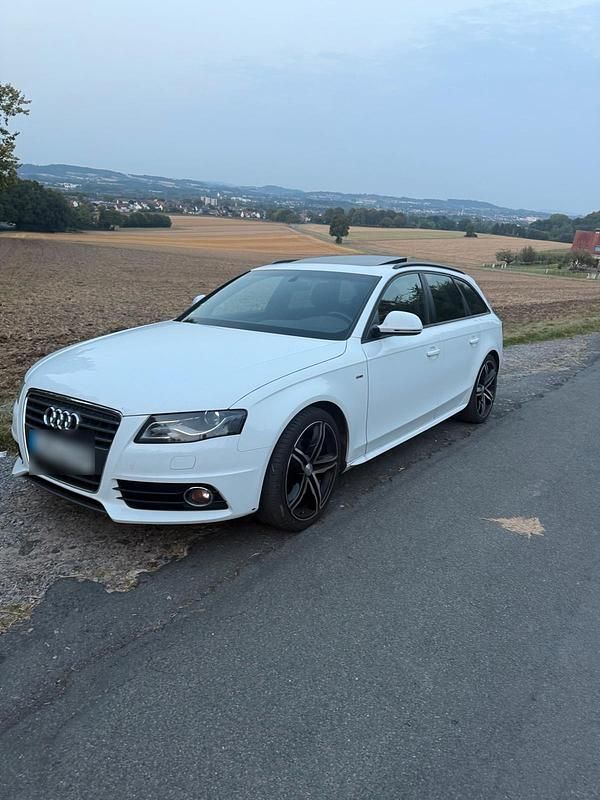 Gebraucht Audi A4 S-line plus 179 PS (131 kW) 2008 Weiß Kombi