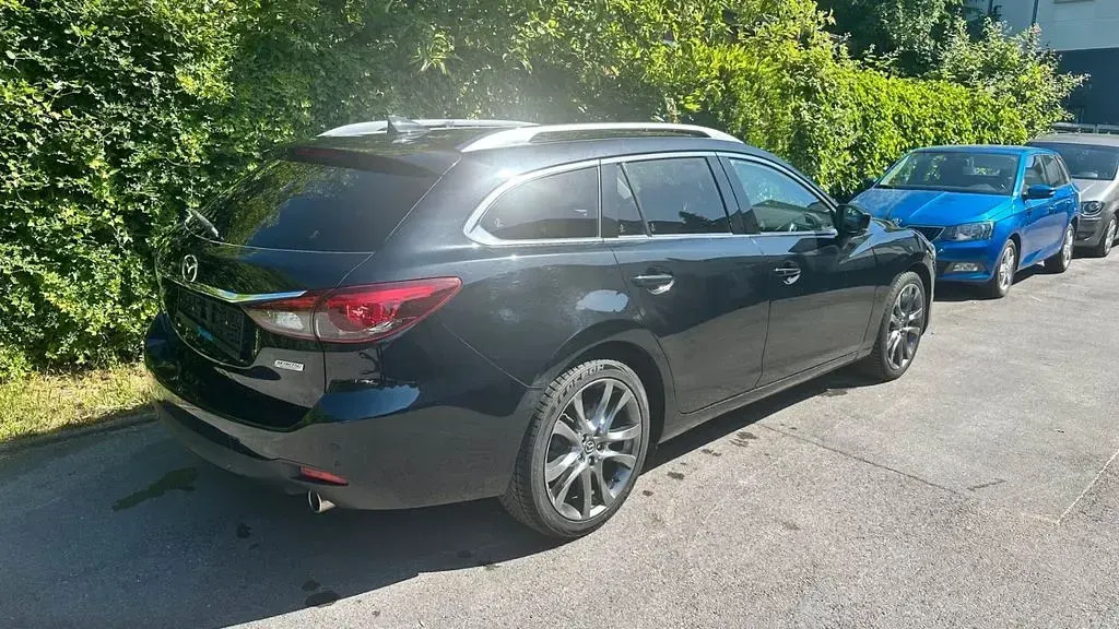 Gebraucht Mazda 6 Nakama Intense 175 PS (128 kW) 2017 Schwarz Kombi