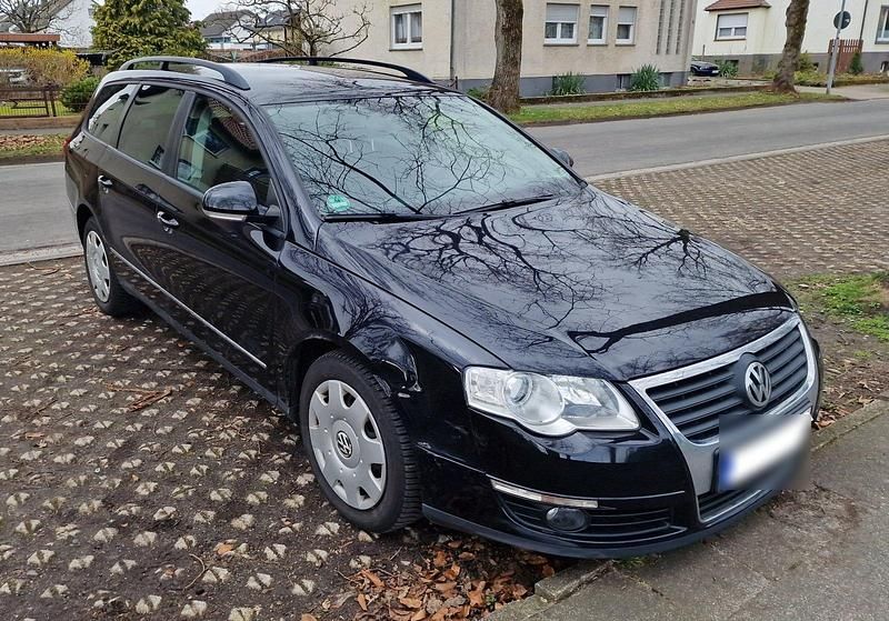 Gebraucht VW Passat 140 PS (102 kW) 2007 Schwarz Kombi