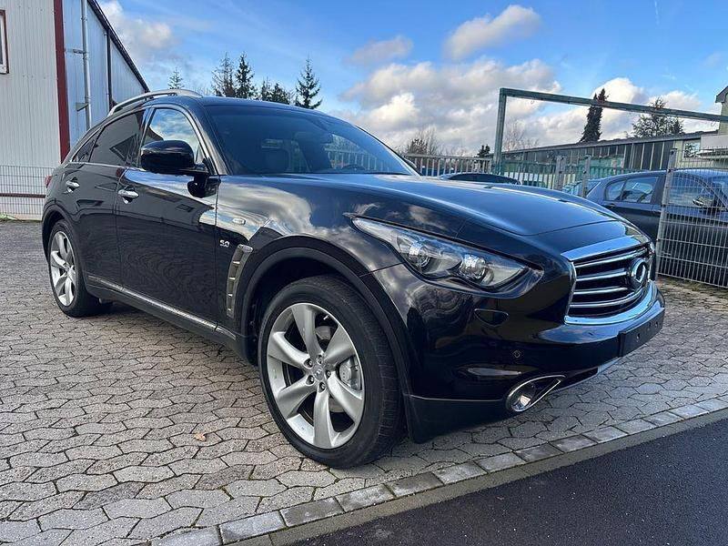 Schwarz Gebraucht 2015 Infiniti QX70 Premium SUV | 19.990 € (Fairer Preis) - Bild 1/4