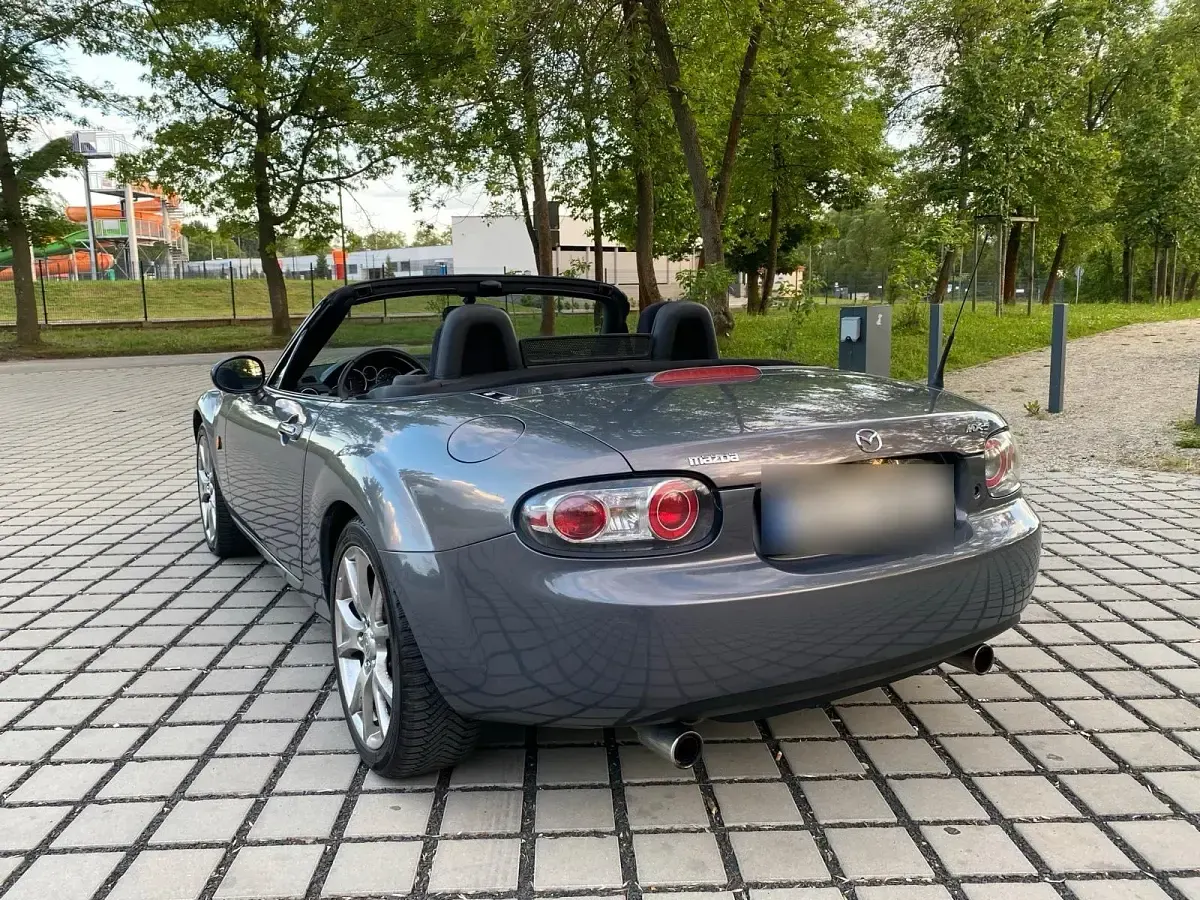 Gebraucht Mazda MX5 126 PS (92 kW) 2007 Grau Cabrio