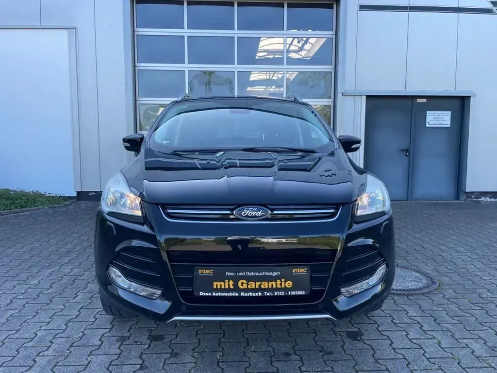 Gebraucht Ford Kuga Titanium 179 PS (131 kW) 2016 Schwarz SUV