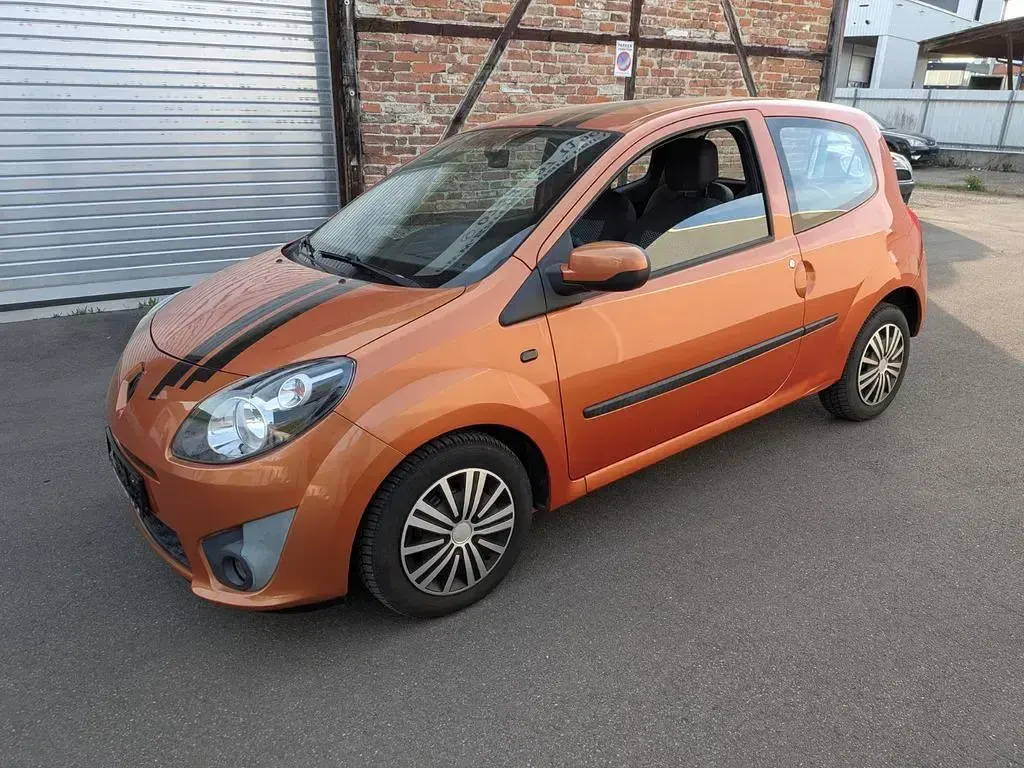 Usata Renault Twingo Expression 76 CV (55 kW) 2010 Arancione Utilitaria