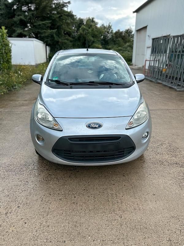 Silber Gebraucht 2009 Ford Ka Trend Kleinwagen | 2.300 € (Guter Preis) - Bild 1/4