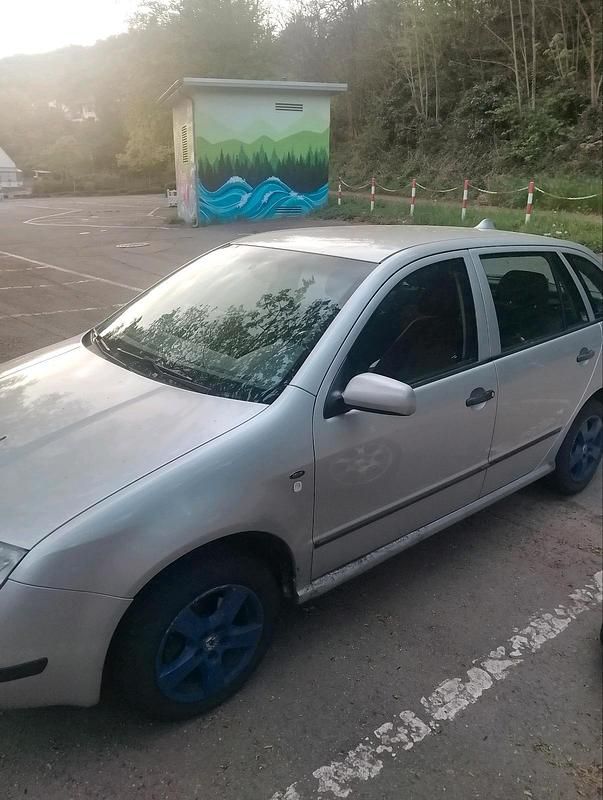 Gebraucht Skoda Fabia 105 PS (77 kW) 2002 Silber Kombi