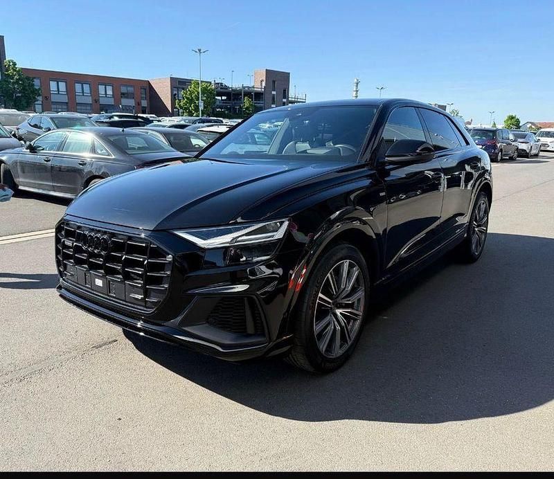 Schwarz Gebraucht 2021 Audi Q8 S-Line SUV | 58.900 € (Superpreis) - Bild 1/4