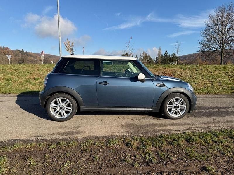 Gebraucht Mini Cooper Chili 122 PS (89 kW) 2011 Blau Kleinwagen