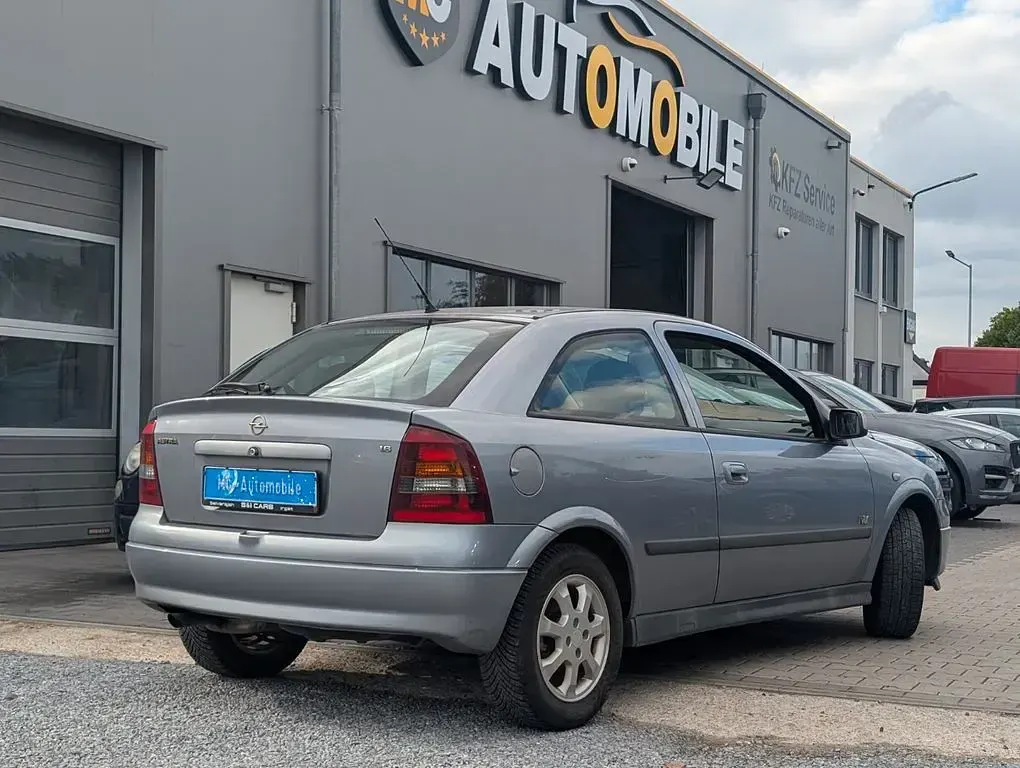 Gebraucht Opel Astra Njoy 84 PS (61 kW) 2003 Grau Kleinwagen