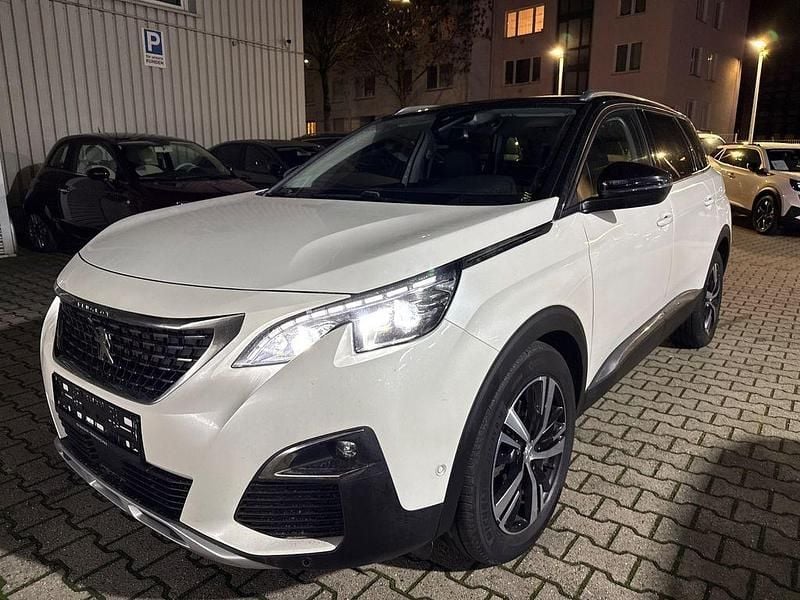 Weiß Gebraucht 2020 Peugeot 5008 Allure SUV | 24.990 € (Guter Preis) - Bild 1/4