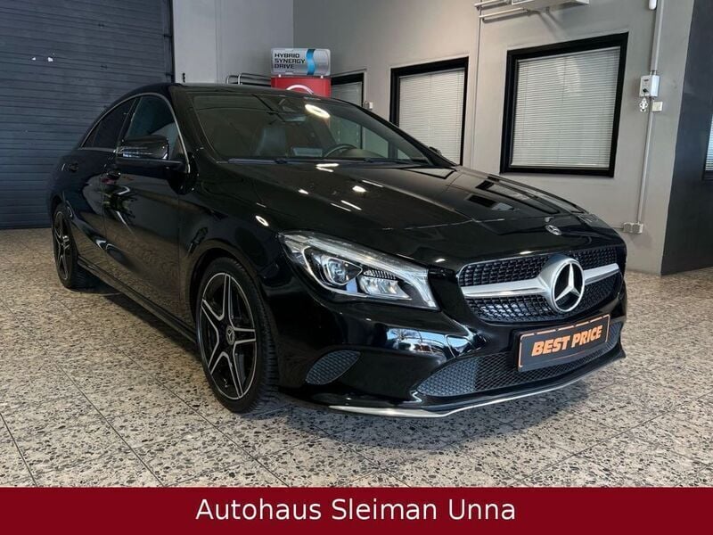 Schwarz Gebraucht 2017 Mercedes CLA180 Limousine | 19.990 € (Fairer Preis) - Bild 1/4