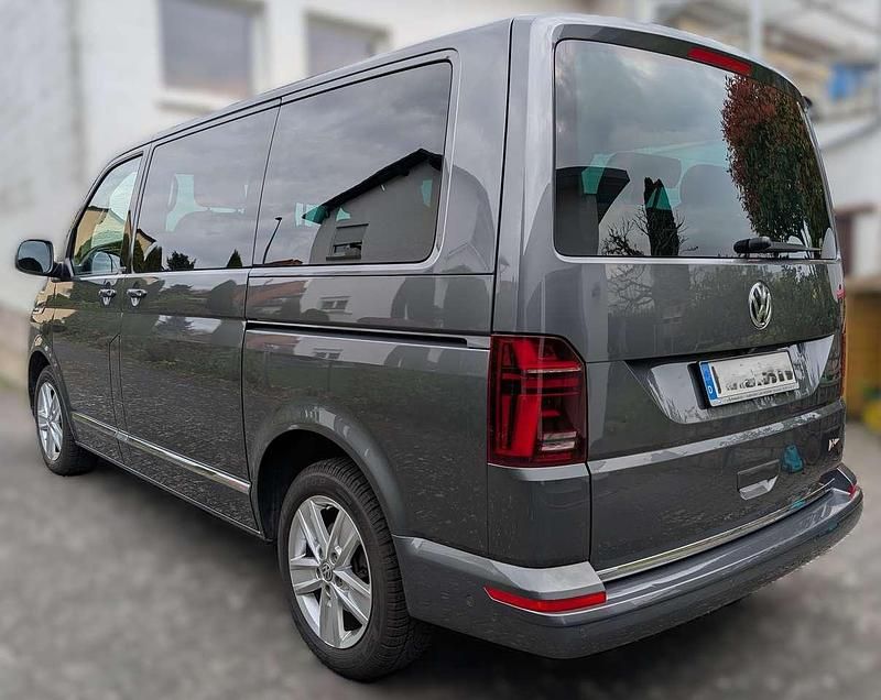 Usata VW Transporter 199 CV (146 kW) 2020 Grigio Furgone