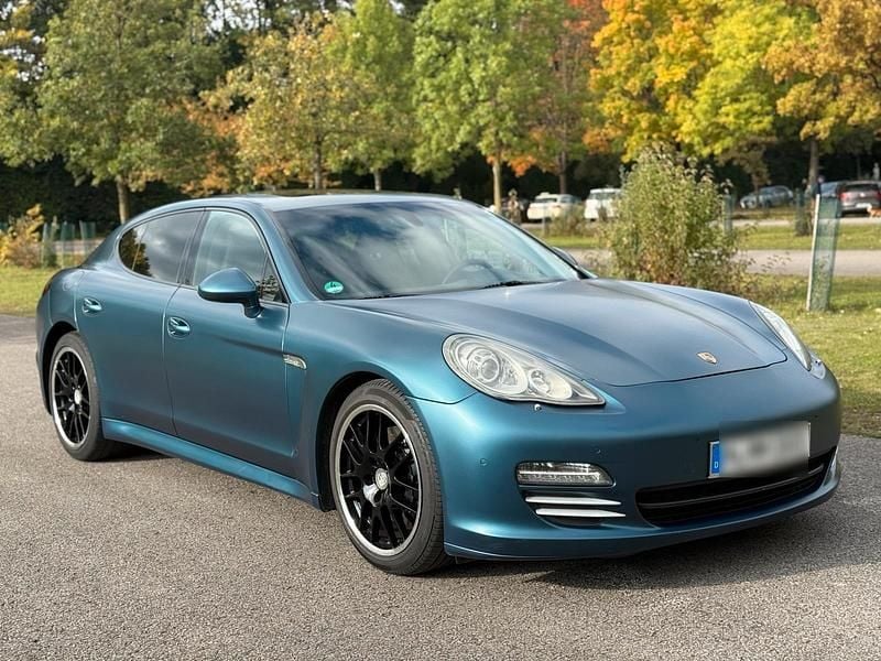Gebraucht Porsche Panamera 300 PS (220 kW) 2012 Andere farben Limousine