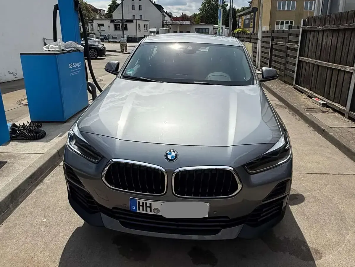 Gebraucht BMW X2 Advantage 136 PS (100 kW) 2022 Grau SUV