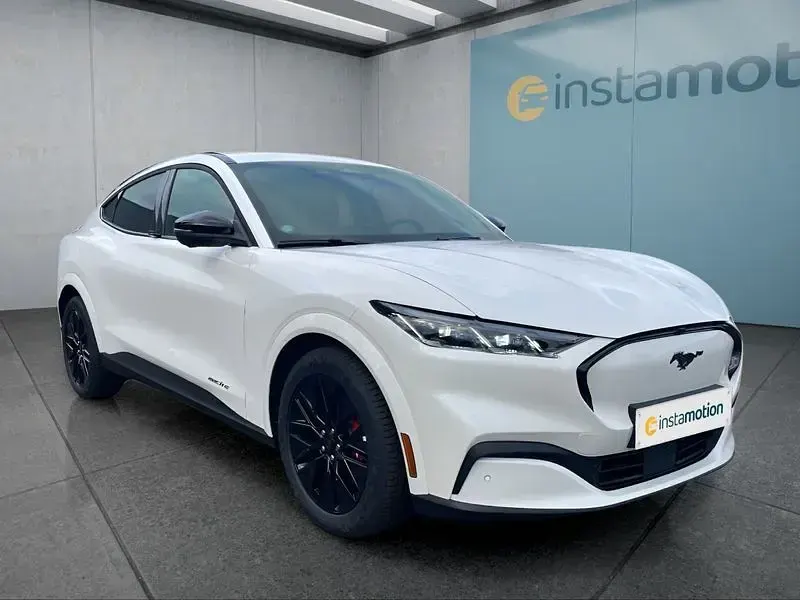 Gebraucht Ford Mustang Mach-E 202 kW (276 PS) 2025 Weiß SUV