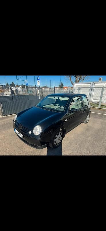 Schwarz Gebraucht 2002 VW Lupo Kleinwagen | 300 € (Superpreis) - Bild 1/4