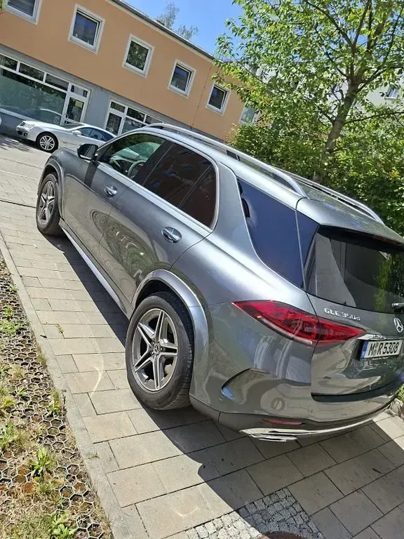 Gebraucht Mercedes GLE350 272 PS (200 kW) 2020 Grau SUV