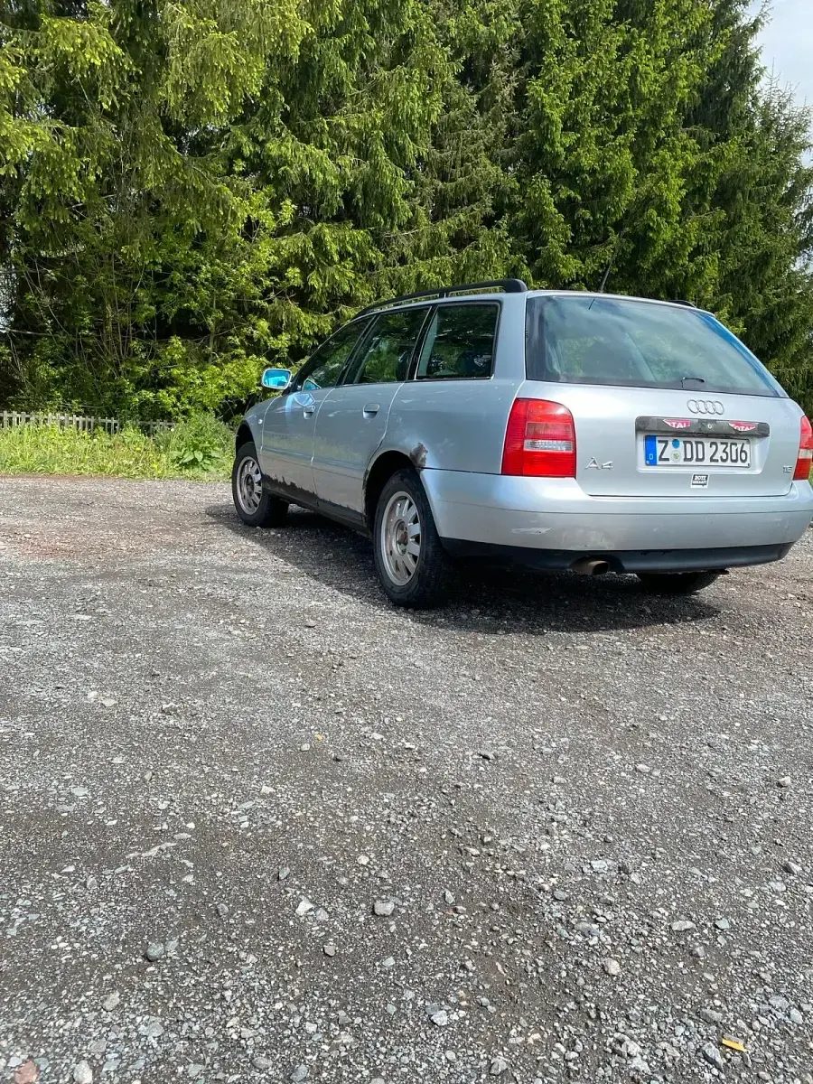 Brugt Audi A4 101 HK (74 kW) 1999 Sølv Stationcar