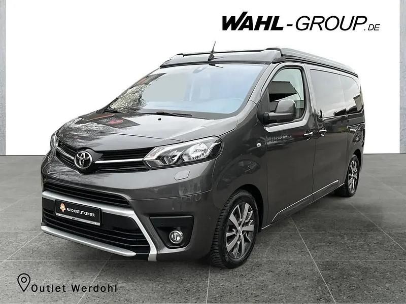 Grau Gebraucht 2023 Toyota Proace City Van | 43.890 € - Bild 1/4