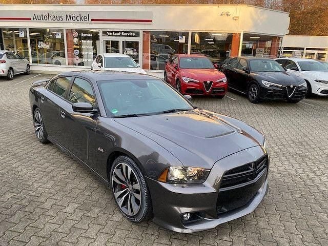 Grau Gebraucht 2017 Dodge Charger Limousine | 47.800 € - Bild 1/4