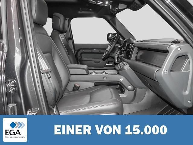 Gebraucht Land Rover Defender SE Dynamic 249 PS (183 kW) 2024 Metallic SUV