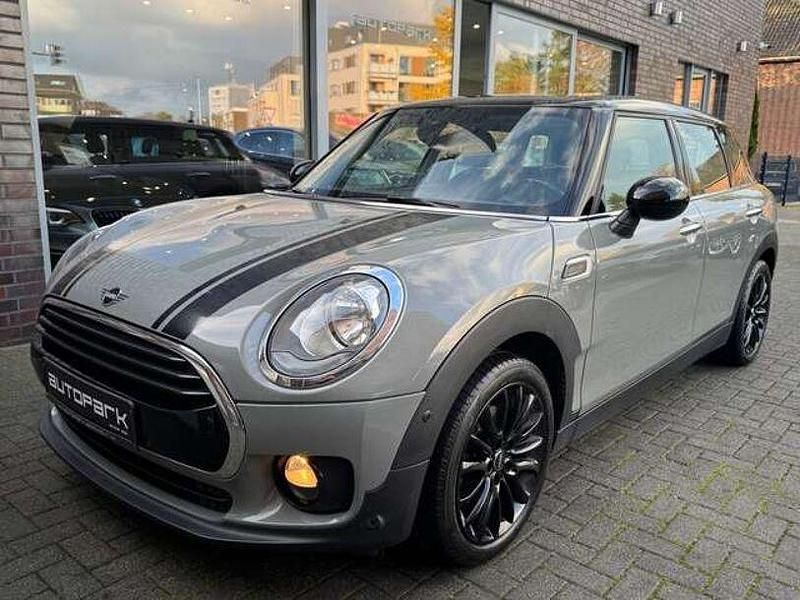 Grau Gebraucht 2019 Mini Cooper Clubman Pepper Kombi | 12.900 € (Guter Preis) - Bild 1/4