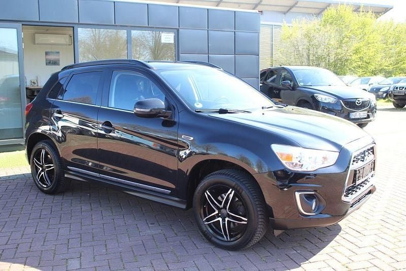 Gebraucht Mitsubishi ASX Intense 150 PS (110 kW) 2014 Schwarz SUV