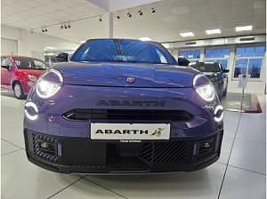 Neu Abarth 600e Scorpionissima 206 kW (281 PS) 2025 Violett (hypnotic purple) SUV
