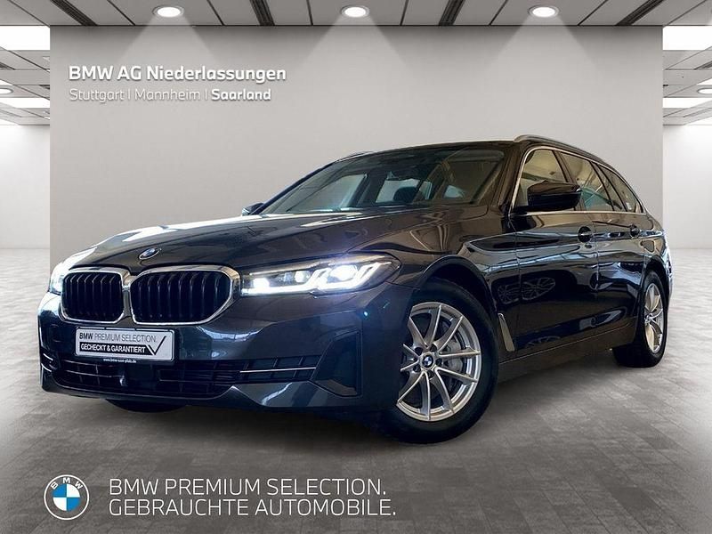 Grau Gebraucht 2022 BMW 530 Sport Line Kombi | 36.911 € (Guter Preis) - Bild 1/4