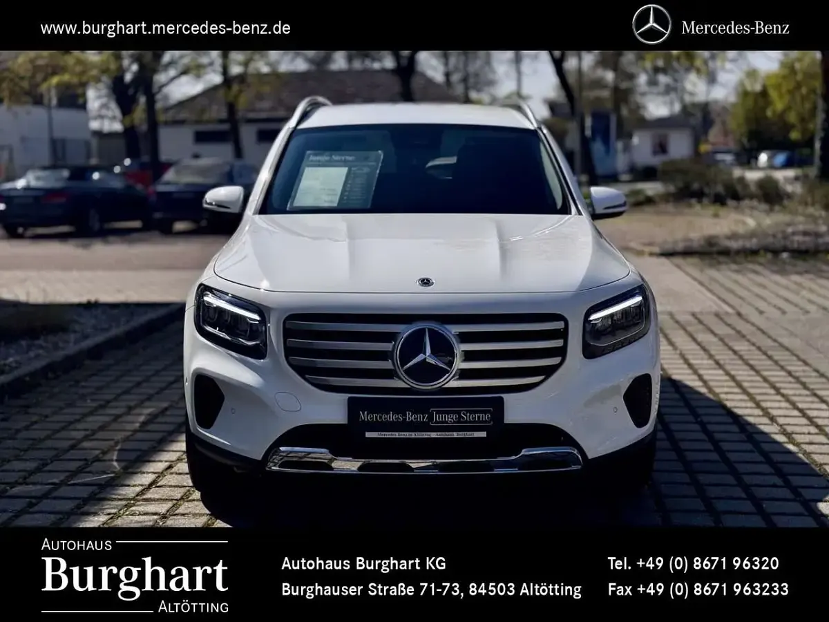 Gebraucht Mercedes GLB180 Advanced 136 PS (100 kW) 2024 Unilack polarweiß SUV