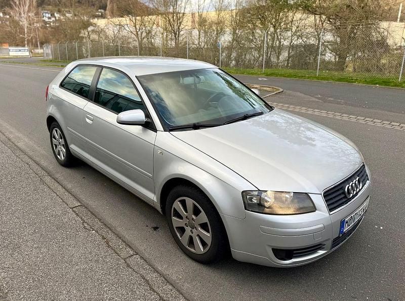 Gebraucht Audi A3 Ambition 102 PS (75 kW) 2003 Silber Kleinwagen