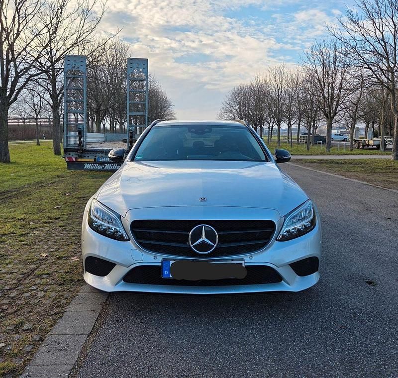 Gebraucht Mercedes C200 160 PS (117 kW) 2021 Silber Kombi