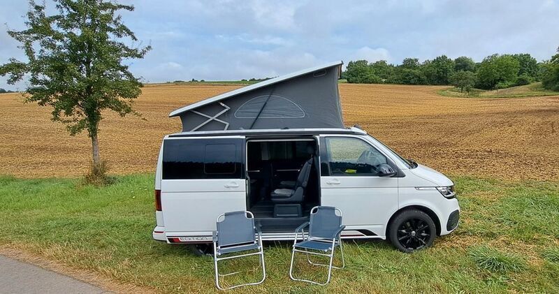 Weiß Gebraucht 2024 VW T6.1 Beach Van | 74.300 € (Teuer) - Bild 1/4