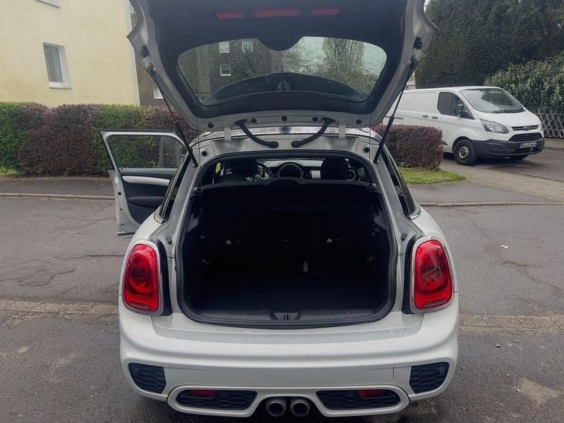 Usata Mini Cooper S 192 CV (141 kW) 2017 Grigio Utilitaria