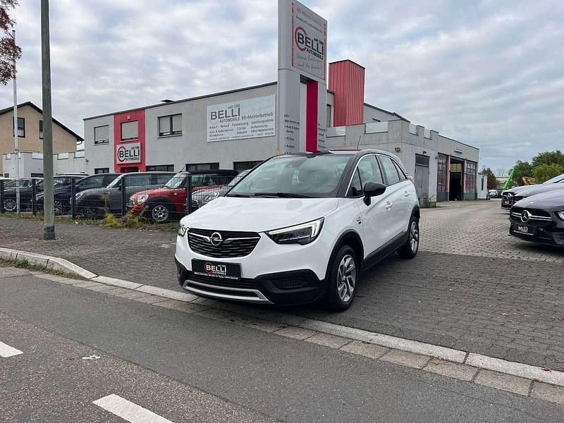 Schneeweiss/olympic/summit whi Gebraucht 2020 Opel Crossland X SUV | 10.950 € (Fairer Preis) - Bild 1/4