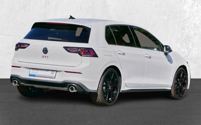 Neu VW Golf VIII GTI 265 PS (194 kW) 2025 Weiß Limousine