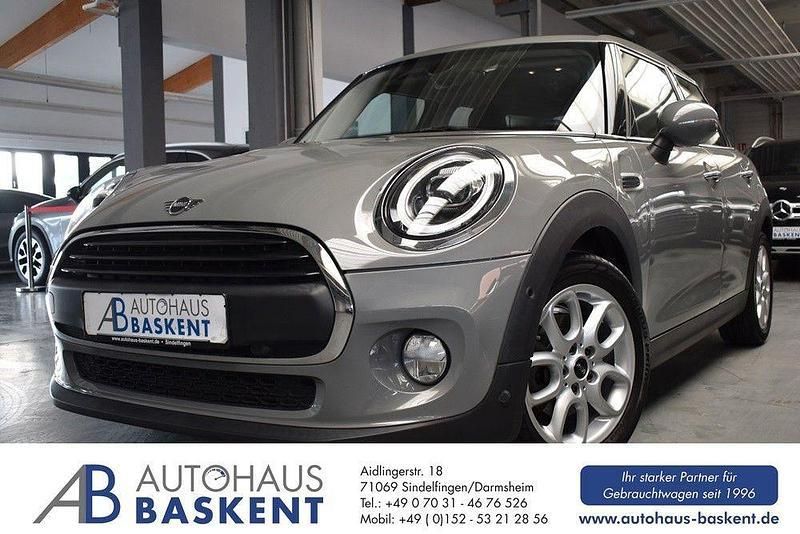Grau Gebraucht 2019 Mini ONE Kleinwagen | 15.990 € (Fairer Preis) - Bild 1/4
