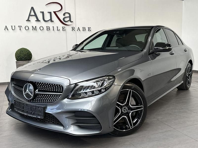 Selenitgrau Gebraucht 2021 Mercedes C300e AMG line Limousine | 29.749 € (Teuer) - Bild 1/4