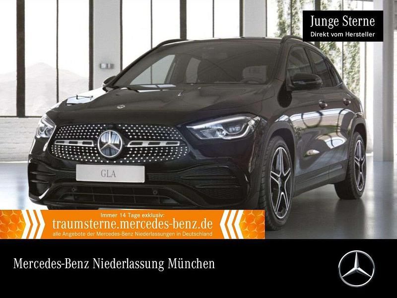Schwarz Gebraucht 2022 Mercedes GLA250 AMG SUV | 35.890 € (Guter Preis) - Bild 1/3